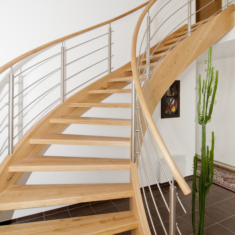 vernis professionnel pour escalier en bois